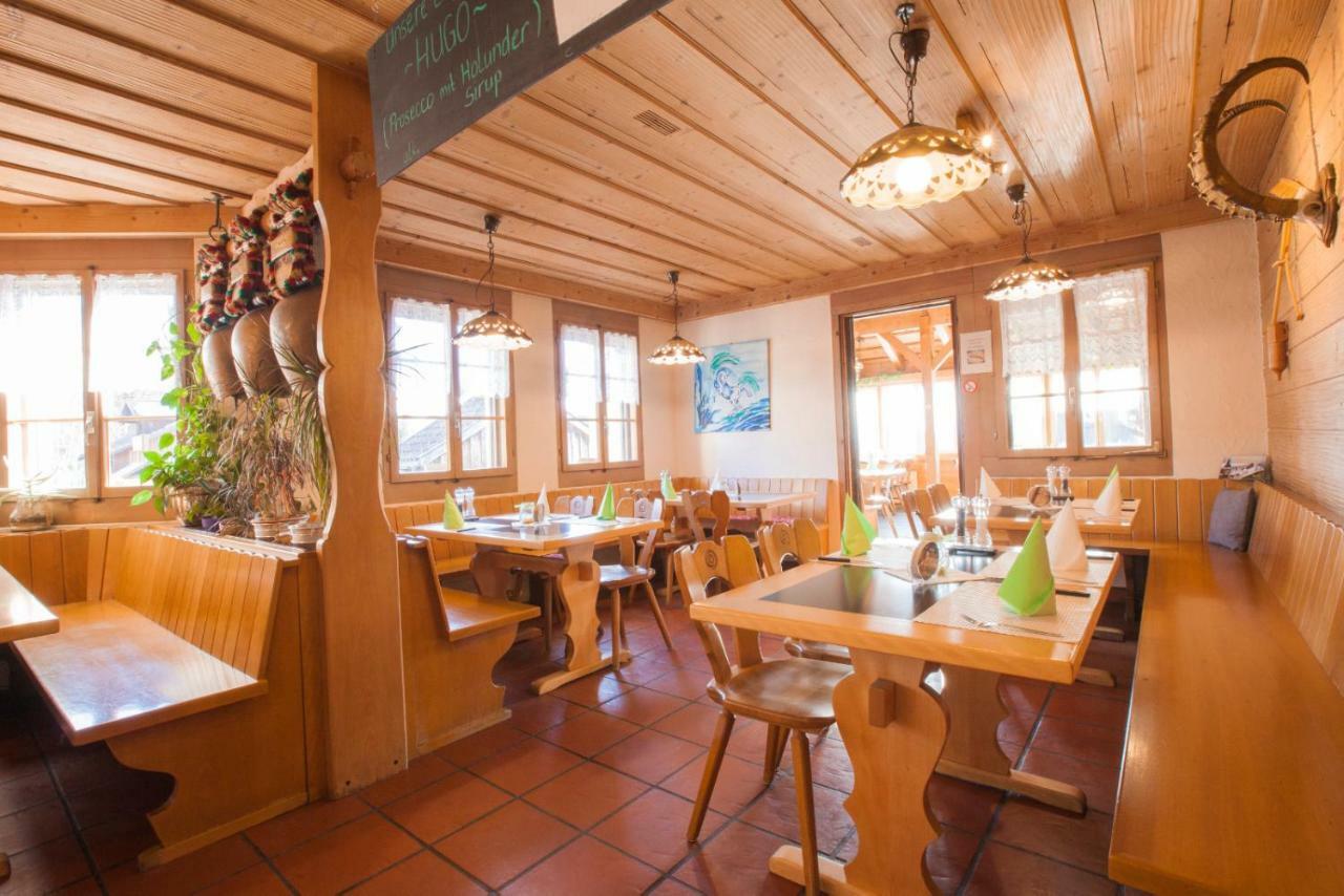 Hotel Restaurant Schoenau Wildhaus Exterior photo